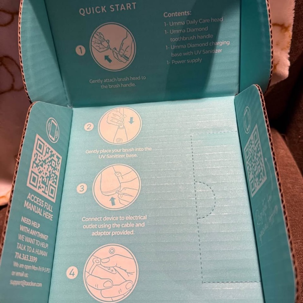 Mint Green Electric Toothbrush Set - Picture 2 of 6